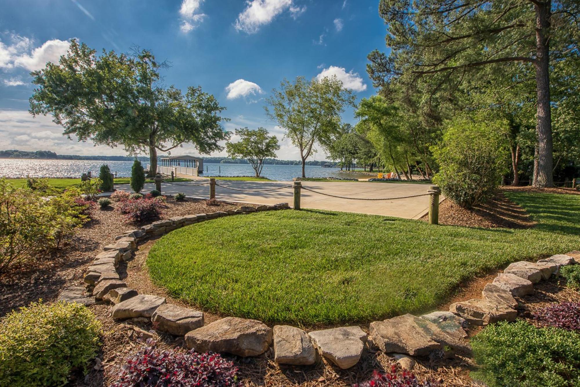 Lake Norman Breakaway 무어스빌 외부 사진